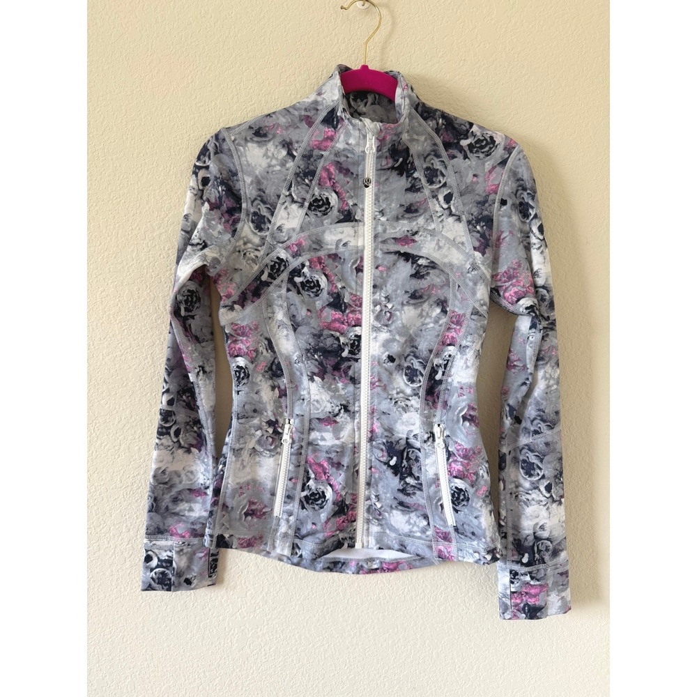 Lululemon Women's Define Jacket Floral Grey Pink Full Zip Size 6 Athleisure